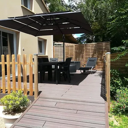 3 Etoiles, 55 M2, 4 Pers, 20 Min Plages Casa vacanze Vue