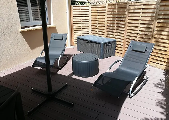 Classe, 55 M2, 4 Pers, 20 Min Plages Dom wakacyjny